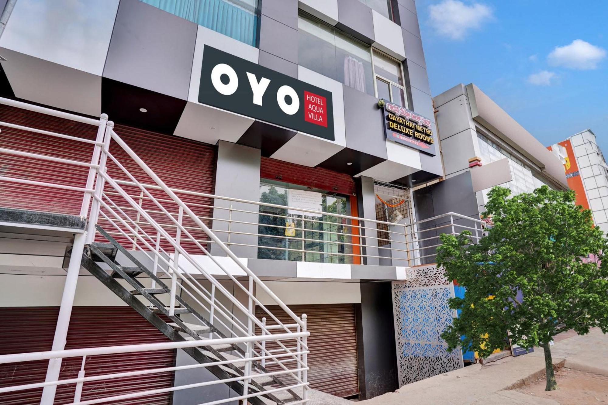 Hotel O Gayathri Metro Deluxe Bangalore Exterior photo