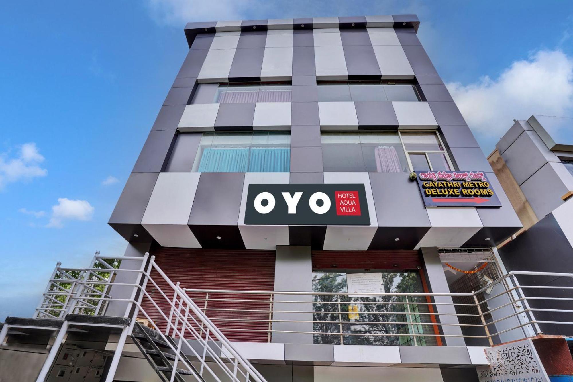 Hotel O Gayathri Metro Deluxe Bangalore Exterior photo